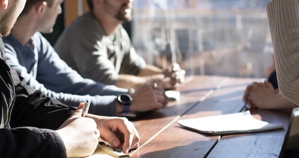 Consulting and outsourcing for organisations
